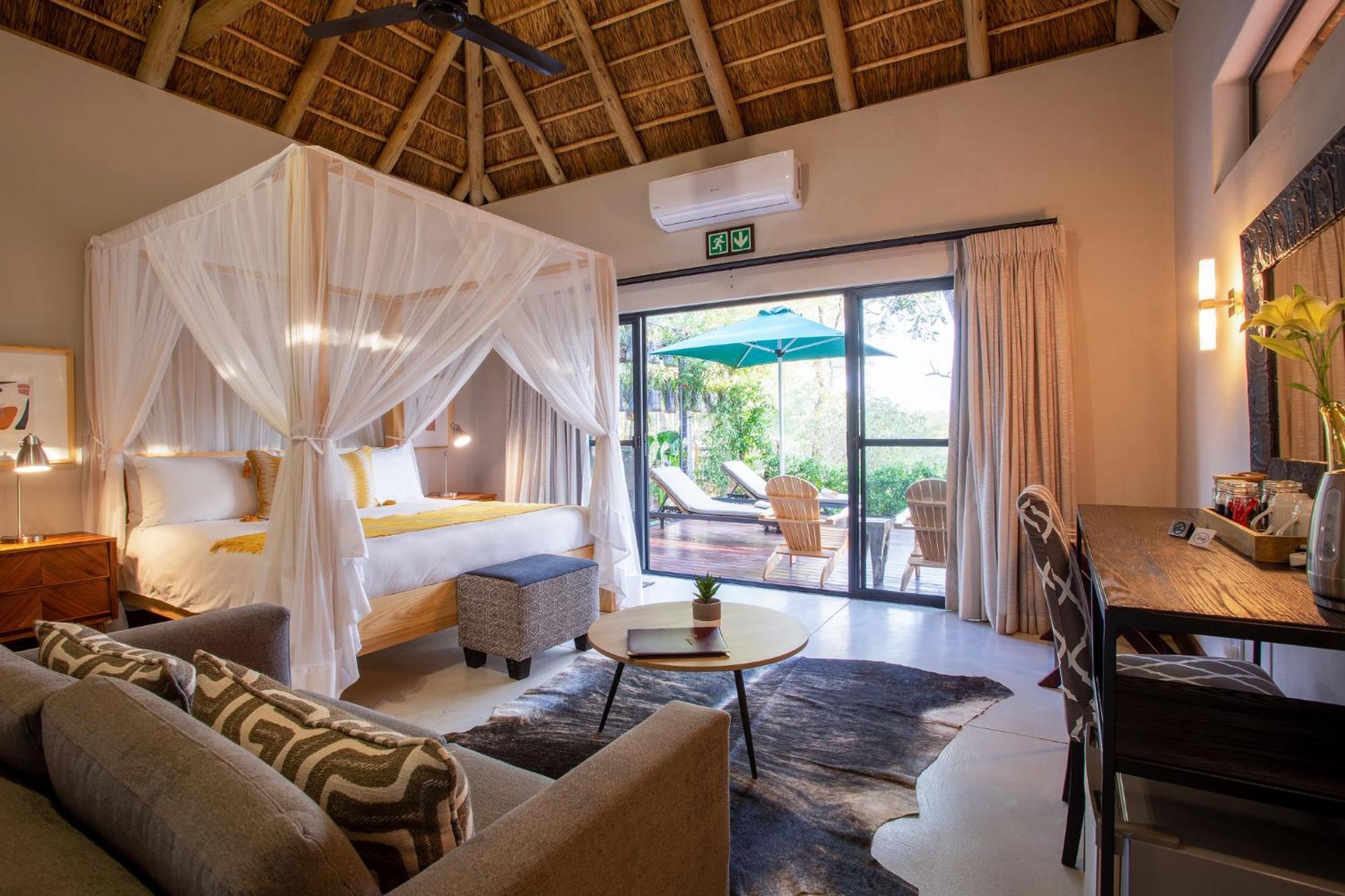 Moya Safari Villa Hoedspruit Exterior photo